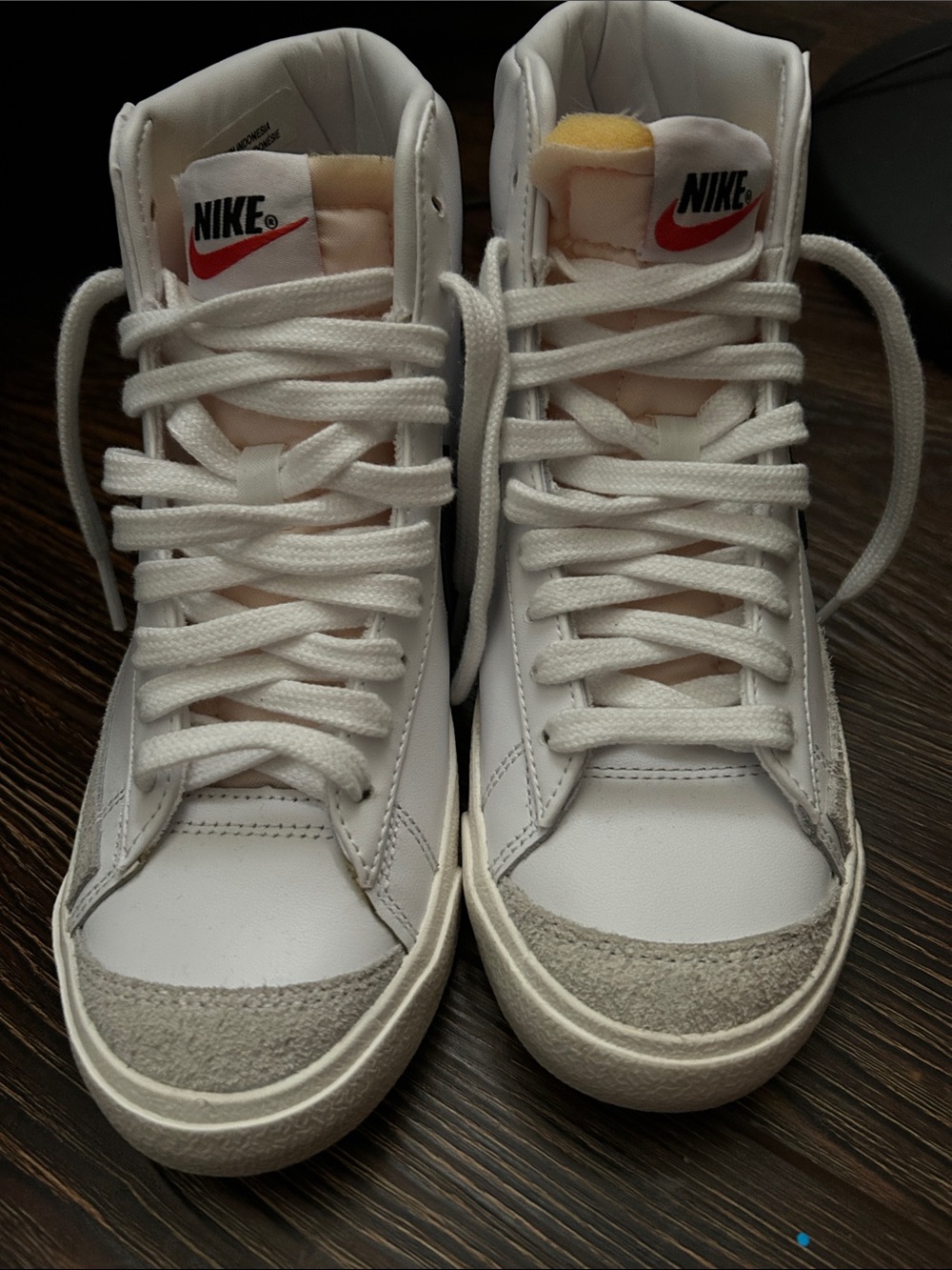 NEW Nike White High-Top Sneakers/ Nike Blazer Mid ‘77